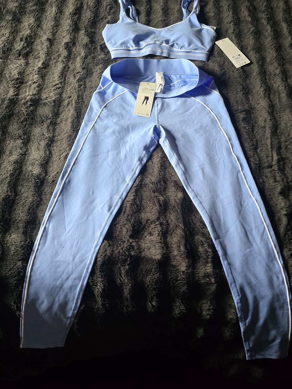 ALO Yoga Sky Blue Leggings with White Piping